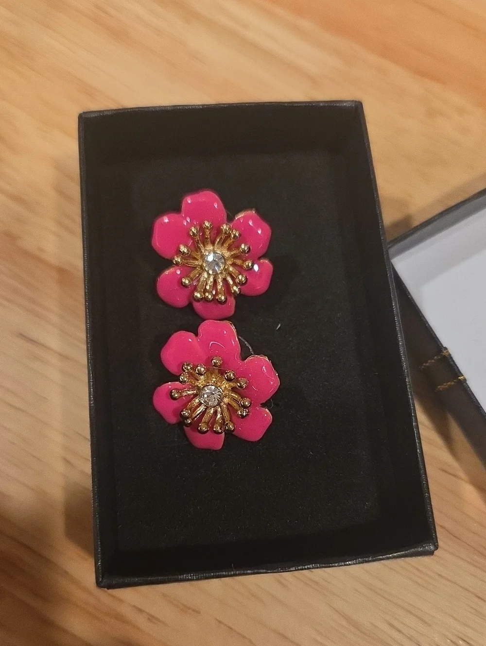 kate spade Pink Enamel Flower Stud Earrings with Gold Centers